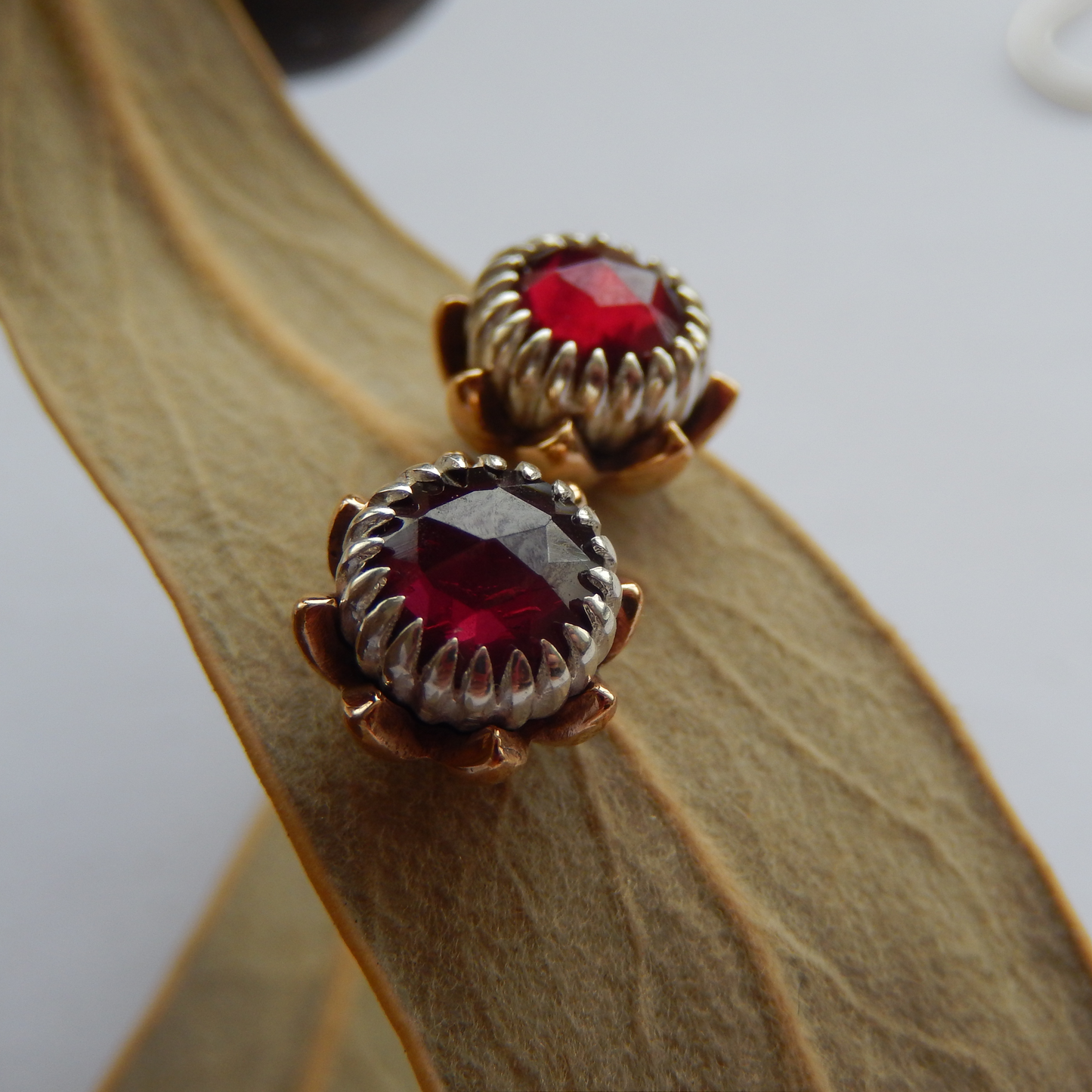 Bold Protea Stud Earrings (Rhodolite Garnet)