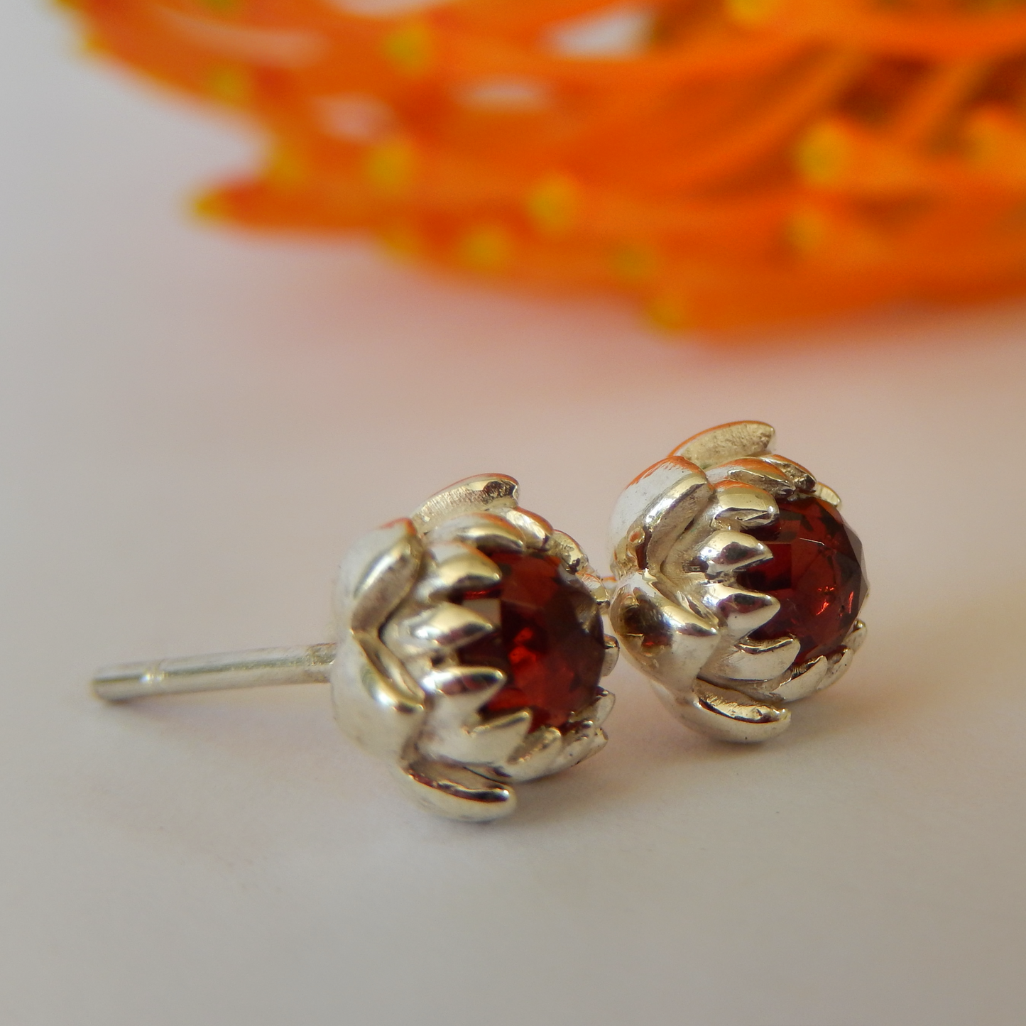 Petite Protea Stud Earrings (Garnet)